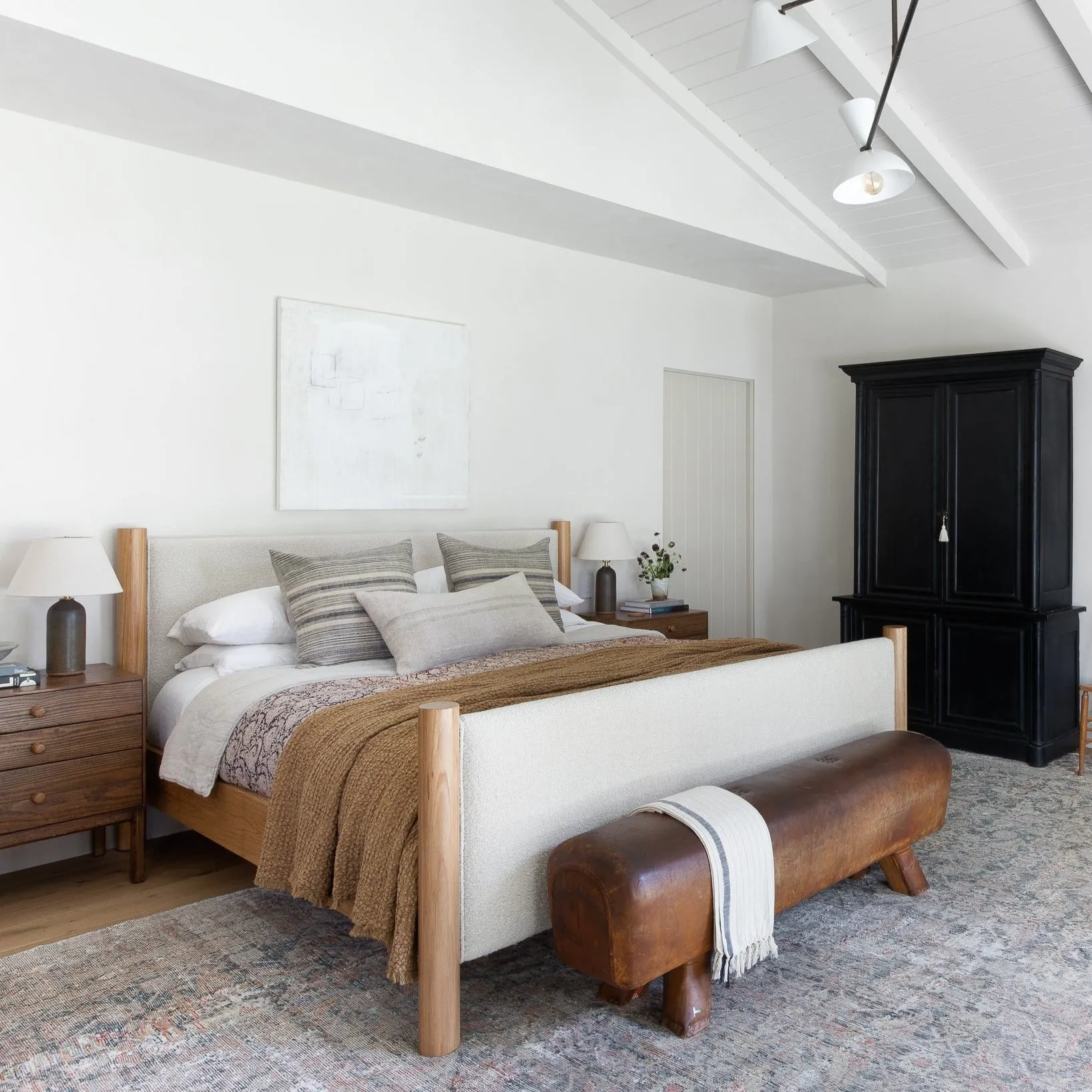 Amber Bed